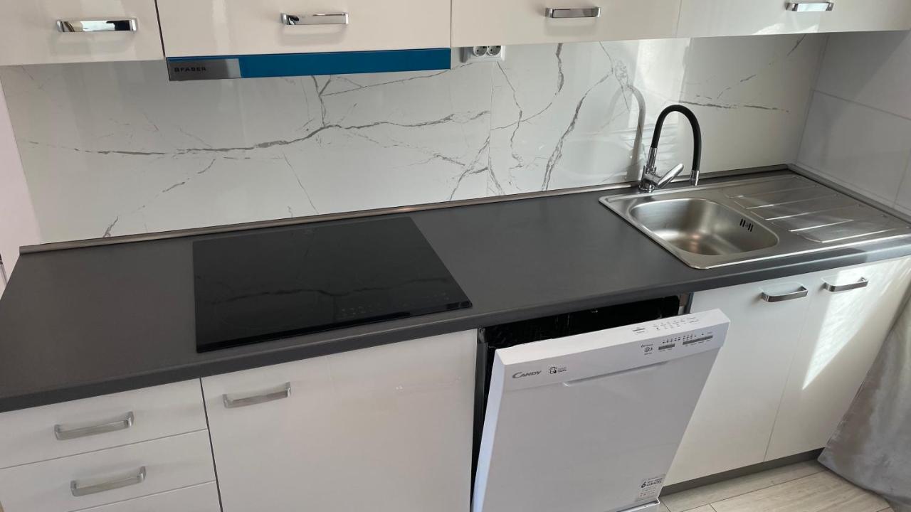 Apartment Roko Vir Zewnętrze zdjęcie